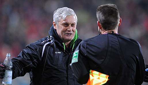 Eintracht Coach Veh führte die Hessen aus der 2. Liga bis auf Platz vier der Bundesliga