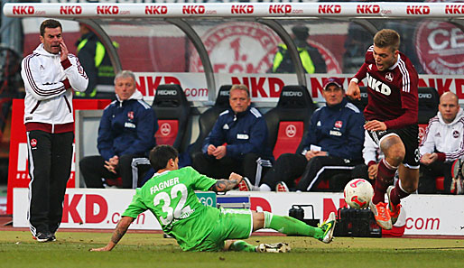 Im Hinspiel stand Dieter Hecking noch für Nürnberg an der Seitenlinie - der Club siegte 1:0