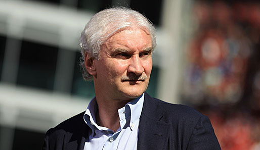 Sportdirektor Rudi Völler spricht sich klar für einen Verbleib des Finnen in Leverkusen aus
