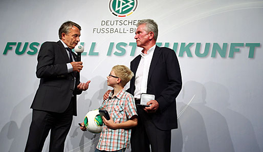 Jupp Heynckes wurde vom DFB für "faires Verhalten auf und außerhalb des Platzes" ausgezeichnet