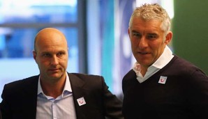 Dirk Dufner will auch weiterhin mit Trainer Mirko Slomka arbeiten