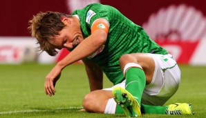 Am Boden: Für Clemens Fritz und Werder Bremen läuft es derzeit nicht nach Plan
