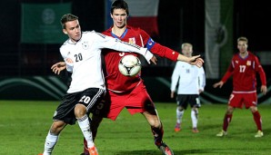 Tim Dierßen (l.) absolvierte bereits sieben Spiele für die U-17-Nationalmannschaft