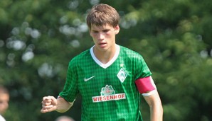 Luca Zander wird zunächst weiter für die U23 spielen