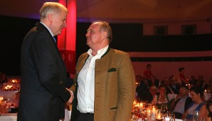 Horst Seehofer dankte Uli Hoeneß für seine Verdienste um den FC Bayern