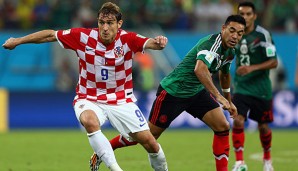 Marco Fabian (r.) spielte bei der WM mit Mexiko gegen Kroatien - und gewann