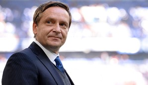 Horst Heldt will an der strategischen Ausrichtung mit Schalke festhalten