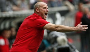 Thomas Schaaf siegte zum Saisonauftakt mit der Eintracht gegen Freiburg