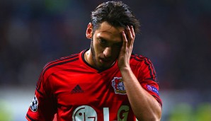 Hakan Calhanoglu steht seit Beginn der Saison bei Bayer Leverkusen unter Vertrag