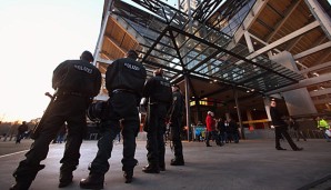 Die Polizei könnte ihre Präsenz in deutschen Stadien gezwungenermaßen verringern