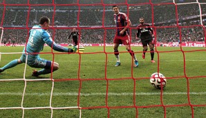 Regelmäßiges Deja-Vu für Jaroslav Drobny: Gegen Bayern Bälle aus dem Netz holen