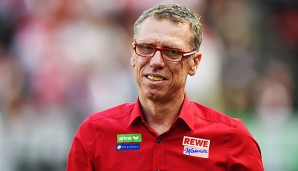 Köln-Coach Stöger ist nicht der Emotionalste - über den Klassenerhalt freut er sich trotzdem