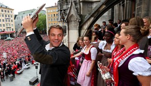 Manuel Neuer feierte mit den Bayern letzte Saison seine dritte Meisterschaft