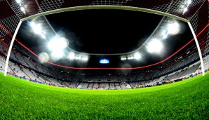 Das Grün in der Allianz Arena ist weit von Champions-League-Form entfernt