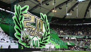 100 Fans protestieren am Vereinsgelände des VFL Wolfsburg