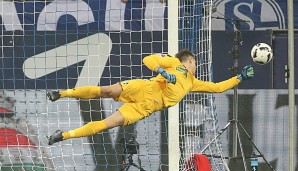 Der SC Freiburg will unbedingt mit Alexander Schwolow verlängern