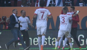 Huuuuge win für Augsburg, das den HSV mit 4:0 nach Hause schickt