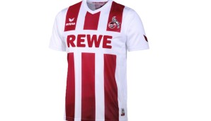 "Spürbar anders" steht im Kragen des neuen Heimtrikots des 1. FC Köln. Das sieht man ... auch wenn böse Zungen behaupten, dass das Trikot aussieht wie eine Einkaufstüte