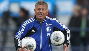 Bereits unter Jens Keller war Peter Hermann beim FC schalke als Co-Trainer tätig