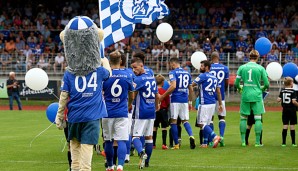 Die Mannschaft von Schalke 04 will die vergangene Saison vergessen machen