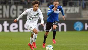 Hannover 96 bindet Talent Linton Maina langfristig.