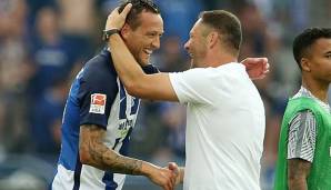 Julian Schieber hat nach eigener Aussage ein sehr gutes Verhältnis zu Hertha-Trainer Pal Dardai.