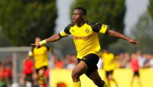 Yousouffa Moukoko von Borussia Dortmund wird mit 14 Jahren zum Millionär.
