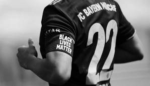 Während des Spiels trugen die Bayern-Spieler Armbinden auf denen "Black Lives Matter" geschrieben stand.