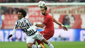Zuletzt Gegner, eventuell bald bei Juventus Turin vereint: Juan Cuadrado und Mehdi Benatia
