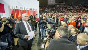 Uli Hoeneß kandidiert wieder als Präsident des FC Bayern