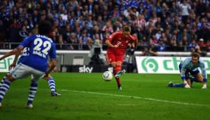 Zum Auftakt der Wiesn 2011 gibt's die Rückkehr von Bayern-Neuzugang Manuel Neuer nach Schalke. Thomas Müller und ein gewisser Nils Petersen treffen beim 2:0-Sieg