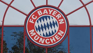 Der FC Bayern hat eine Fußball-Schule in Afrika eröffnet.