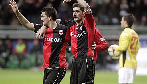 Zwei, die sich verstehen: Martin Fenin und Nikos Liberopoulos erzielten drei von vier Treffern.