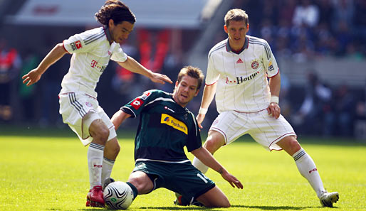 Danijel Pranjic (l.) bekam beim FC Bayern im Mittelfeld den Vorzug vor Anatolij Tymoschtschuk