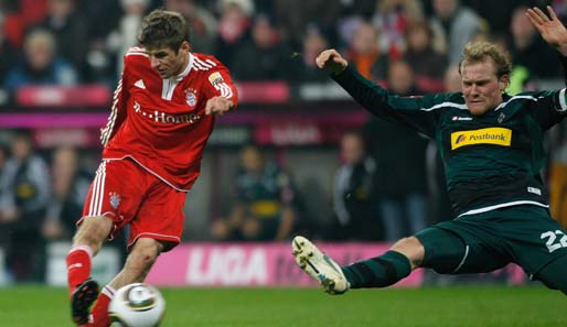 Die Bayern retteten im Hinspiel gegen Gladbach einen 2:1-Sieg ins Ziel