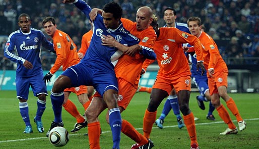 Der FC Schalke 04 gewann das Hinrunden-Spiel mit 1:0