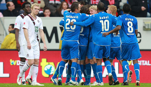 Freude rechts, Enttäuschung links: in Hoffenheim kassierte der FCK die dritte Pleite in Serie