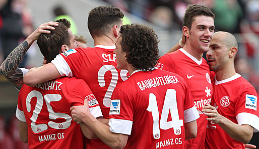 Mainzer Jubel: Andreas Ivanschitz erzielte das Goldene Tor gegen Bayer Leverkusen
