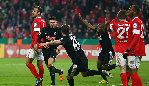 Im Februar kegelte Freiburg die Mainzer mit 3:2 n.V. aus dem DFB-Pokal