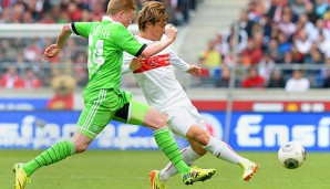 Kevin de Bruyne (l.) traf für die Gäste aus Wolfsburg früh zum 1:0