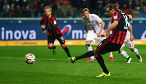 Alex Meier brachte Eintracht Frankfurt per Elfmeter in Führung