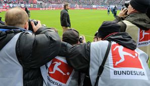 Bernd Hollerbach gibt seine Heim-Premiere als HSV-Trainer