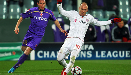 Arjen Robben (r.) traf gegen Florenz und beschert seinem Verein damit einen Geldsegen