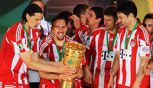 Bei der Pokal-Party in Berlin noch mittendrin: Franck Ribery traf im Finale gegen Werder zum 3:0