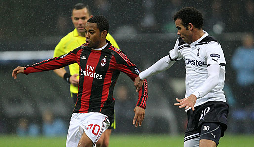 Milans Robinho (l.) hatte gegen Tottenhams Sandro einen schweren Stand