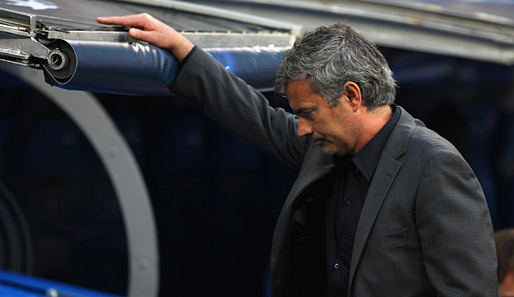 Wiederholungstäter: Real-Trainer Jose Mourinho wurde von der UEFA für fünf Spiele gesperrt