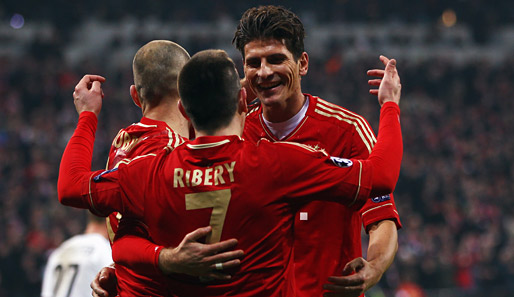 Das Münchner Triumvirat: Robben (l., 2 Tore, 1 Vorlage), Ribery (M., 3 Vorlagen), Gomez (4 Tore)
