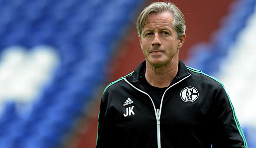 Schalke-Trainer Jens Keller sieht sich vor den Partien gegen Saloniki großem Druck ausgesetzt