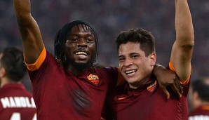 Gervinho freut sich mit Teamkollege Juan Iturbe über den höchsten Champions-League-Sieg der Roma