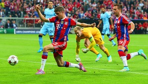 Thomas Müller vergab in der ersten Minute eine Riesenchance für Bayern